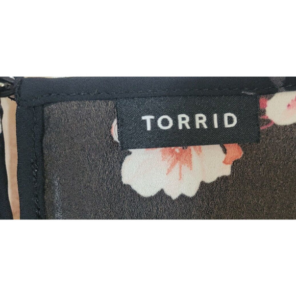 Torrid Black Floral Print Georgette Scoop Neck Flutter Sleeve Top Size XXL - Picture 3 of 10